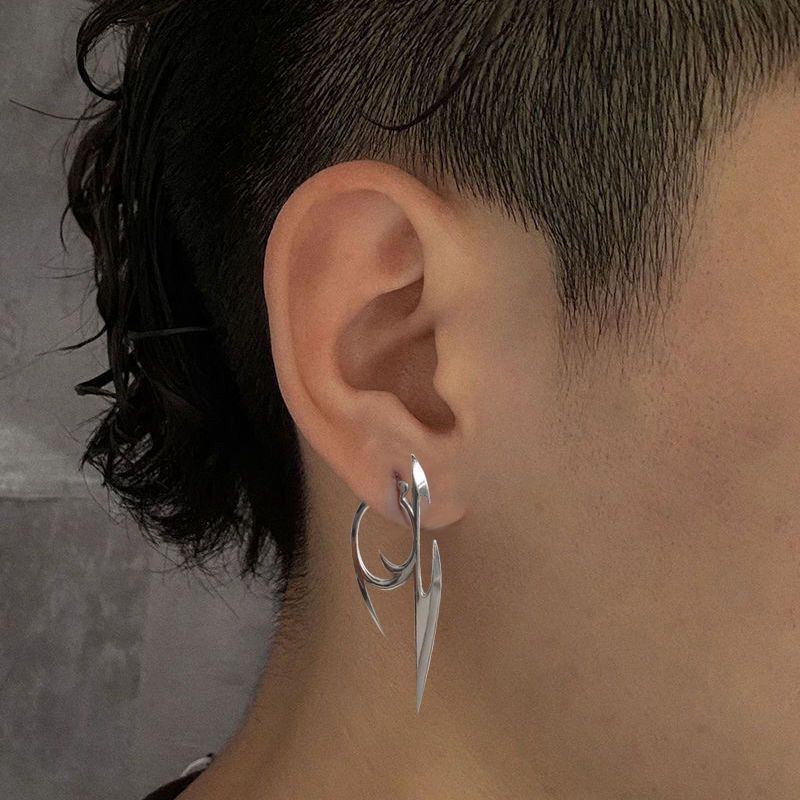 Thorn Drop Earrings