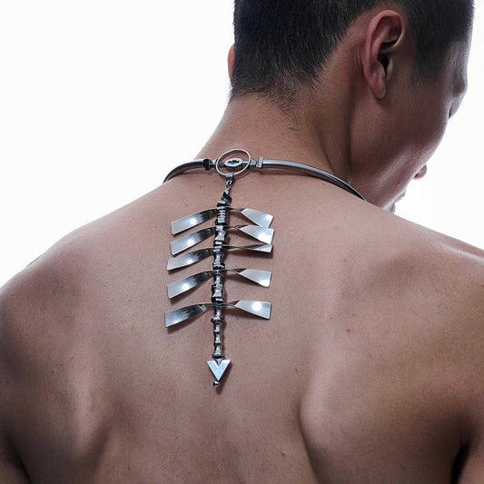 High-End Spine Necklace