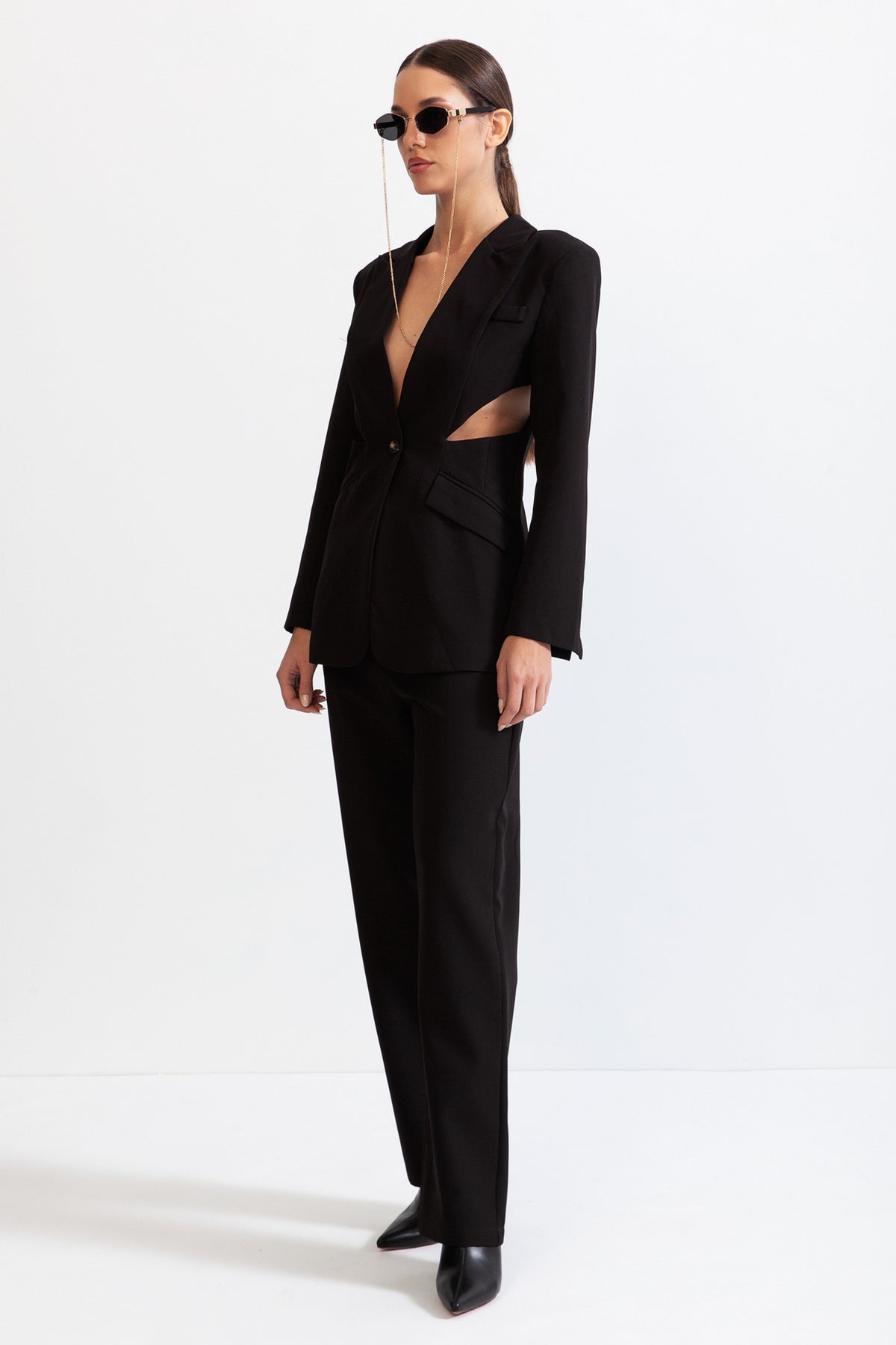 Hanna Hollowed-out Blazer And Pant Suit